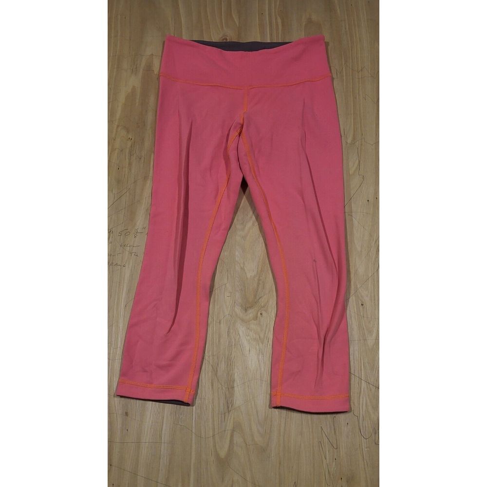 Lululemon Reversible Wunder Under Crop Leggings size 6‎ grapefruit/slate